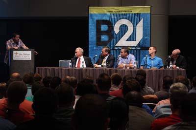 Paige Patterson, Al Mohler, J.D. Greear, David Platt and Danny Akin served as panelists during Baptist 21's luncheon for young leaders in New Orleans.