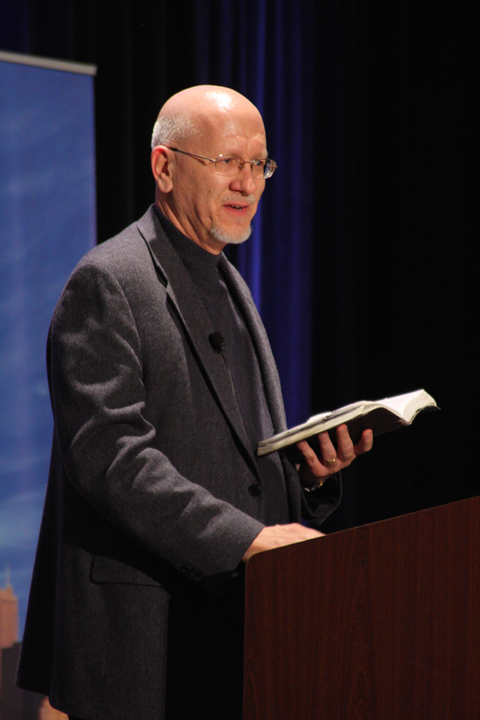 If we're going to push back spiritual lostness in Illinois, IBSA President Odis Weaver said this afternoon, we're going to have to get desperate for spiritual awakening.